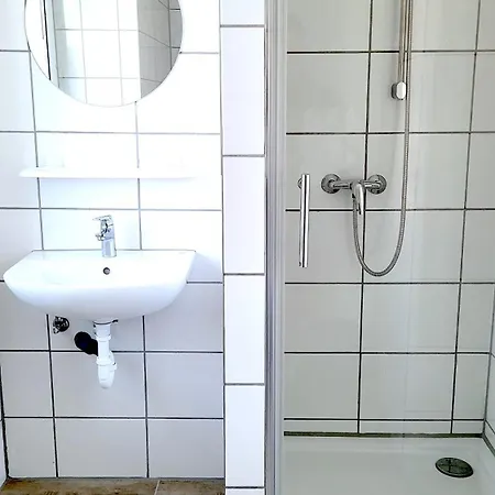 Monteurzimmer24-leuna *