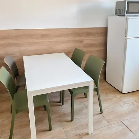 Pensión Monteurzimmer24-leuna