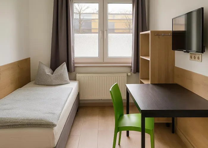 Monteurzimmer24-leuna *